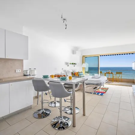 Le Coq Florentina - Ac - Wi-fi - Seafront Apartament *